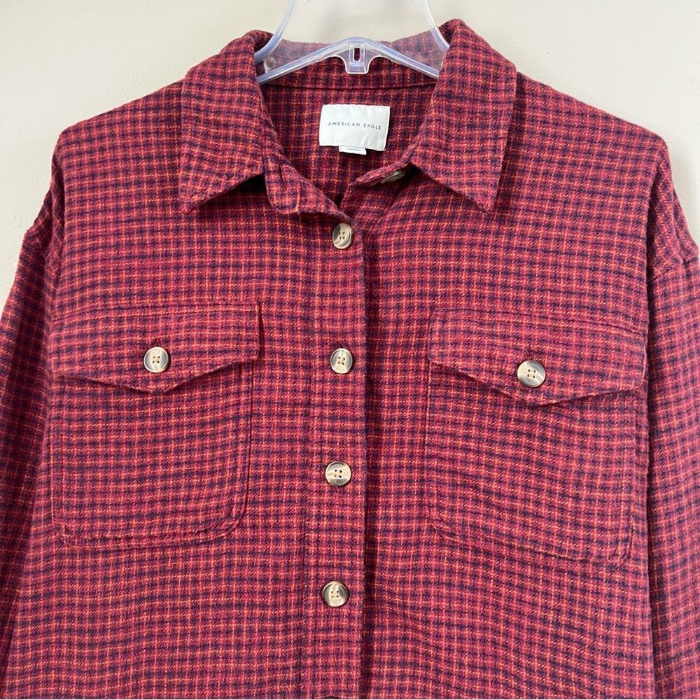 American Eagle Red Plaid Button-Up Cropped Lightweight Oversize Blouse SZ M - Picture 3 of 14